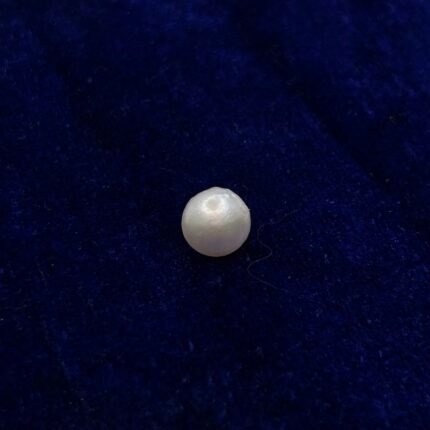 Natural Basra Pearl 3.65 ct (3.97 Ratti)