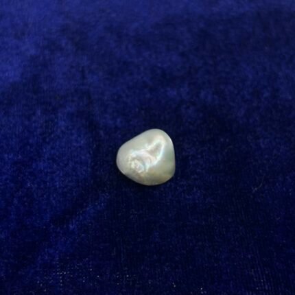 Natural Keshi Pearl  10.66 ct (11.62 ratti)