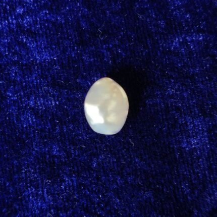 Natural Keshi Pearl  4.49 ct  (4.89 ratti)